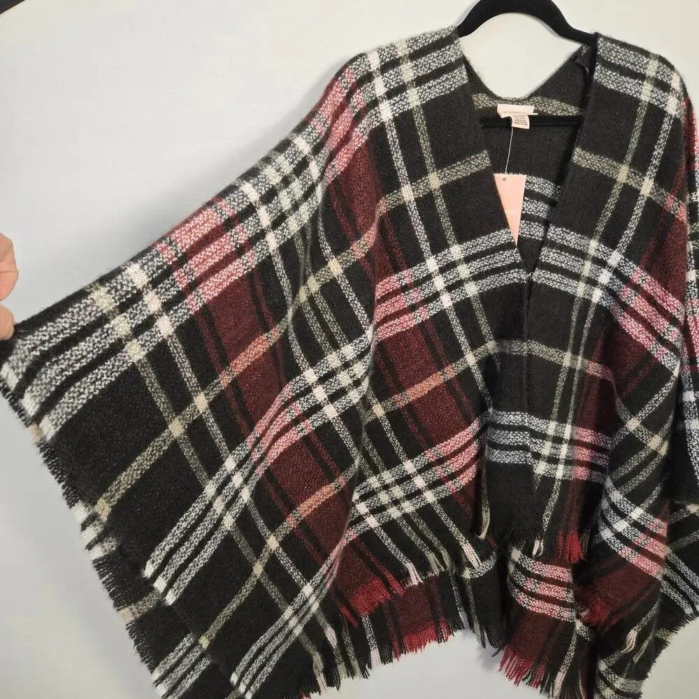 Juicy Couture Plaid Fringe Shawl, Poncho, Wrap, Sweater One Size